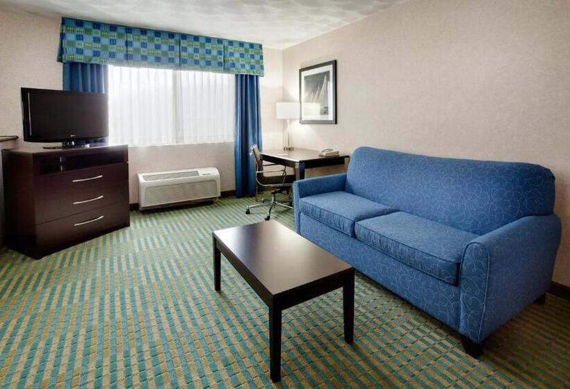 Suíte Cama King, Holiday Inn Express & Suites Smithfield   Providence, An Ihg