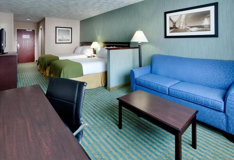 جناح, Holiday Inn Express & Suites Smithfield   Providence, An Ihg