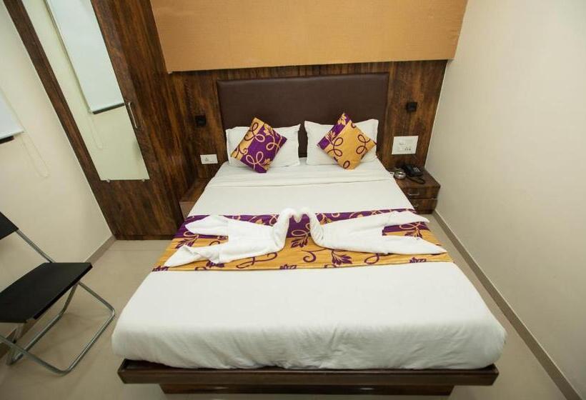 豪华房间, J D Residency