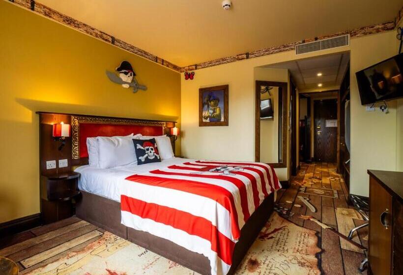 Standard Room, Legoland Windsor Resort