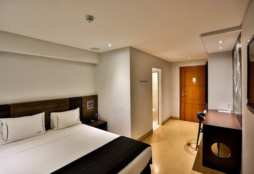 Номер Deluxe, Palais