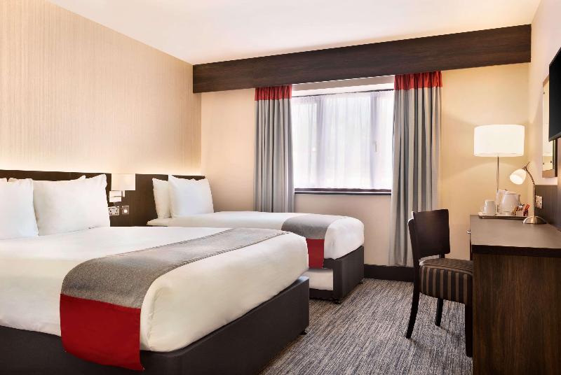 غرفة عائلية, Ramada By Wyndham Cobham