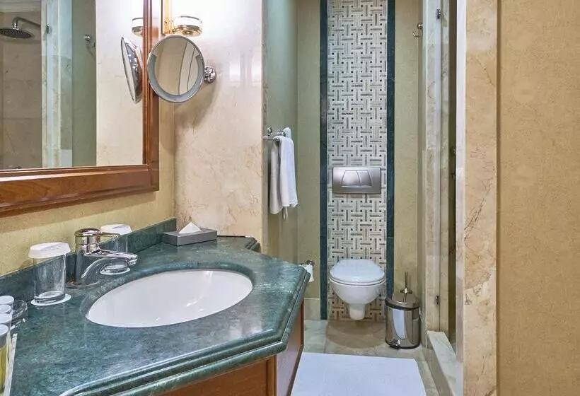 キングサイズベッドのデラックスルーム, Rixos President Hotel Astana