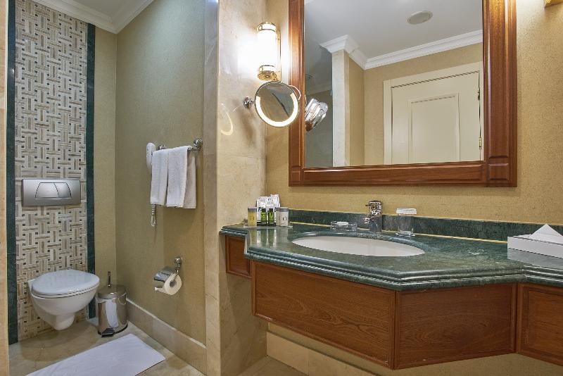 キングサイズベッドのデラックスルーム, Rixos President Hotel Astana