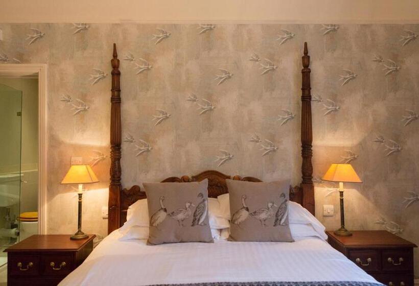 コンフォートルーム, The King S Head