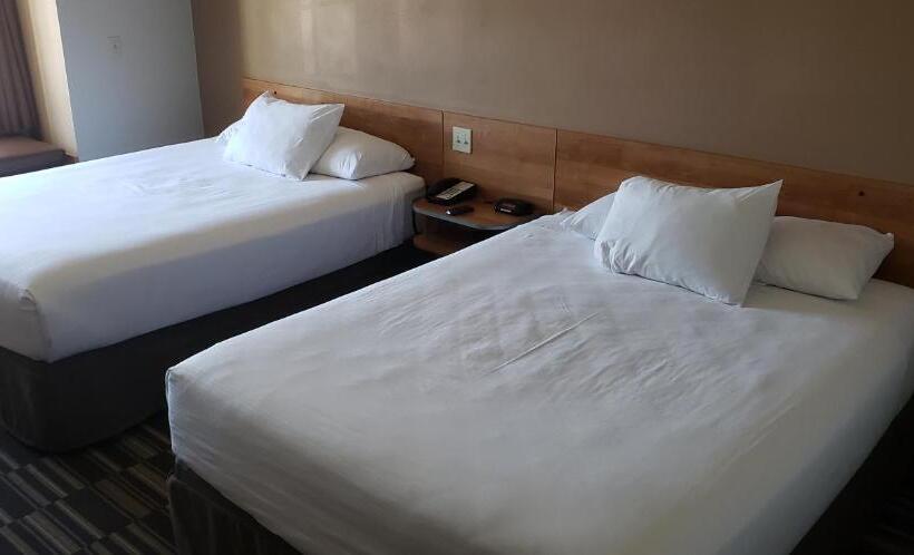 豪华房间, York Microtel Inn & Suites By Wyndham