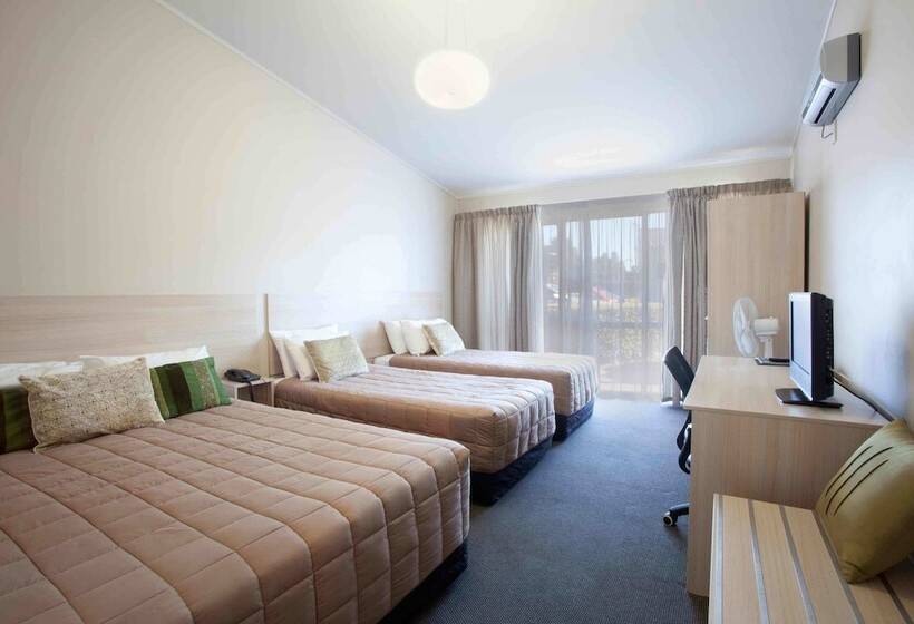 Семейный Номер, Auckland Airport Kiwi Motel