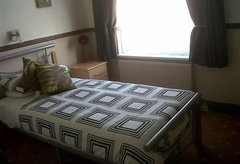 غرفة قياسية فردية, Hussar Inn