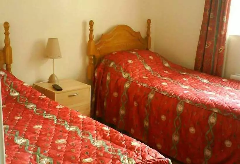 اتاق استاندارد سه نفره, Causeway Tavern Bed & Breakfast