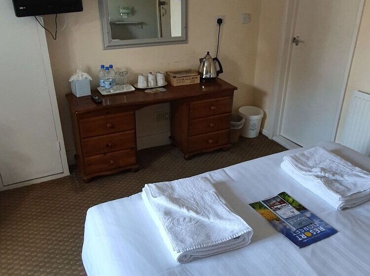 ファミリールーム, Alexandra