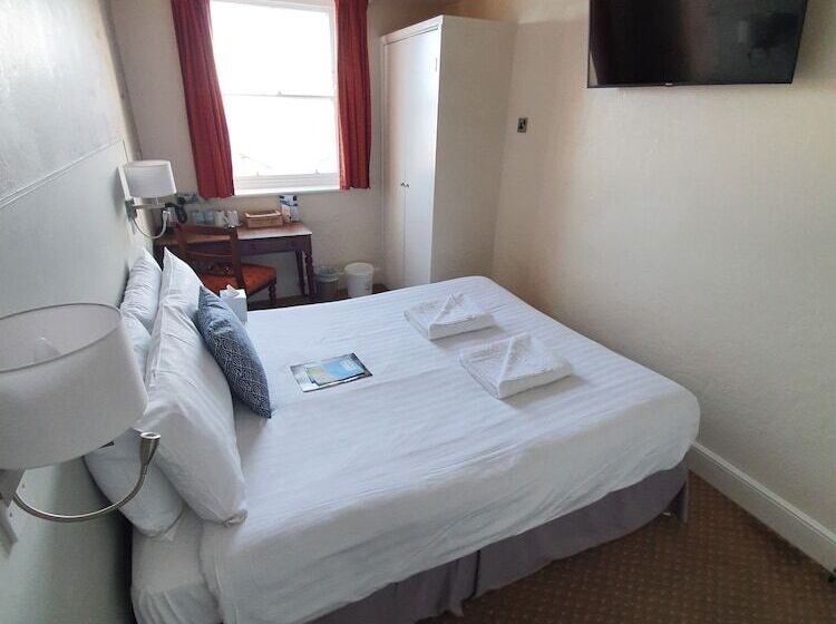 オーシャンビュースタンダードルーム, Alexandra