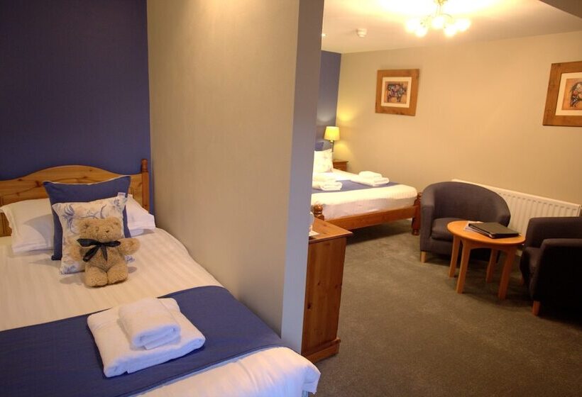 חדר משפחתי, Brathay Lodge