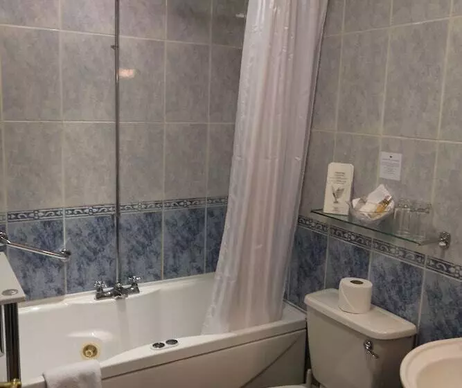 スタンダード4人部屋, Brathay Lodge