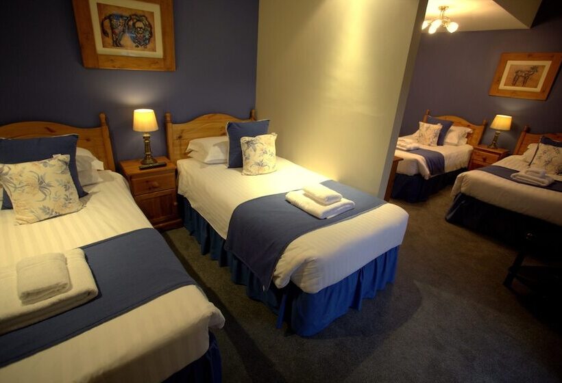 4인용 스탠다드 룸, Brathay Lodge
