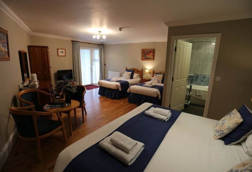 חדר משפחתי, Brathay Lodge