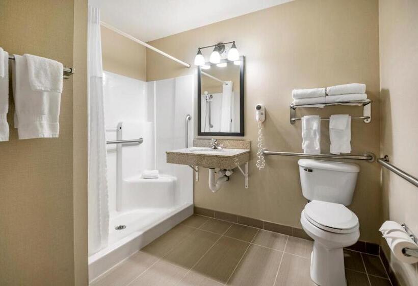 جناح لذوى الاحتياجات الخاصة, Comfort Suites At Par 4 Resort