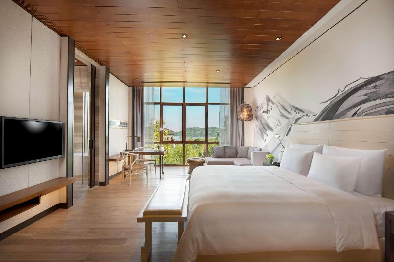 جناح سرير كينج, Comfort Suites At Par 4 Resort