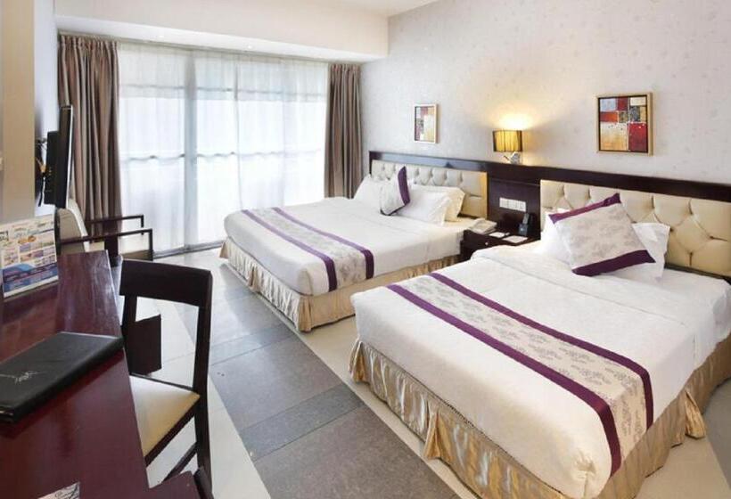 اتاق استاندارد با چشمانداز کوهستان, The Cox Today