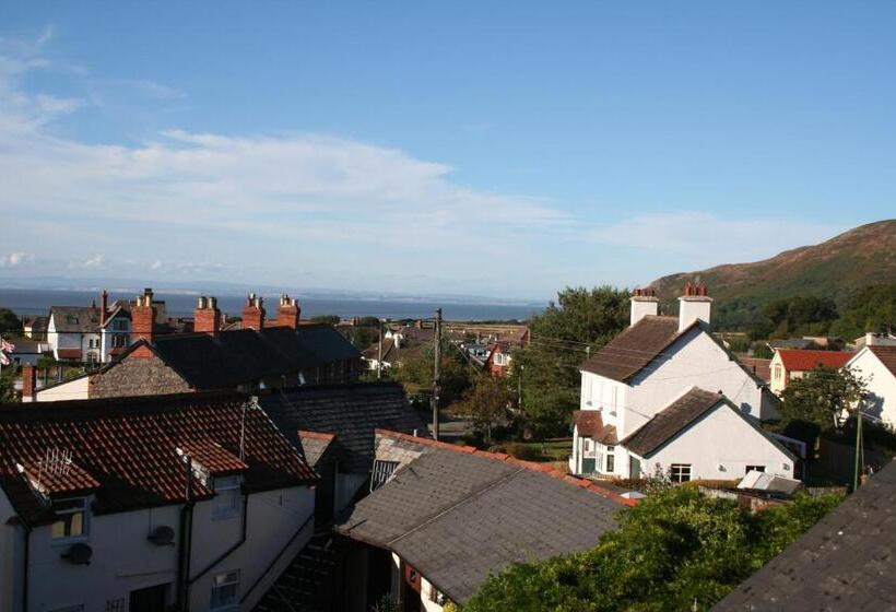 غرفة أساسية, The Lorna Doone