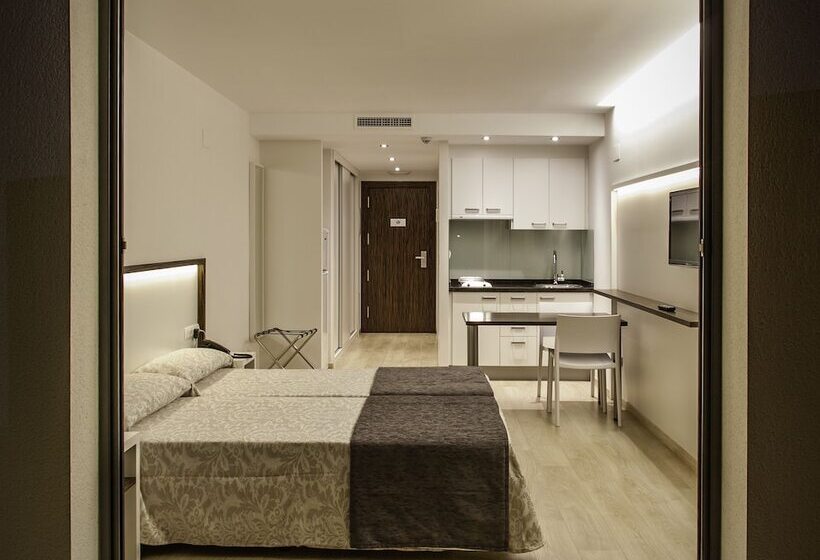 スタンダードスタジオ, Aparthotel Playa Oliva