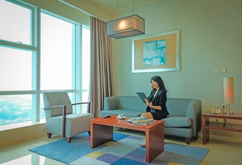 Апартаменты Deluxe 2 Спальни, The Mayflower, Jakarta Marriott Executive Apartments