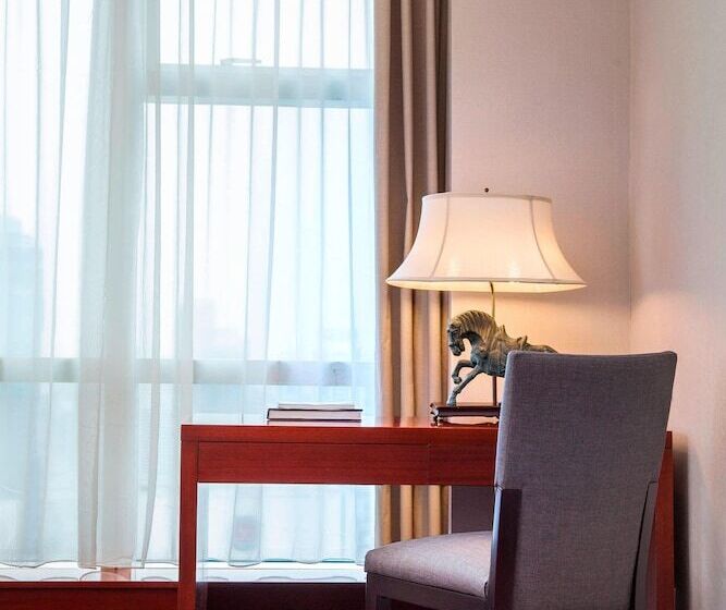 Апартаменты Deluxe 1 Спальня, The Mayflower, Jakarta Marriott Executive Apartments