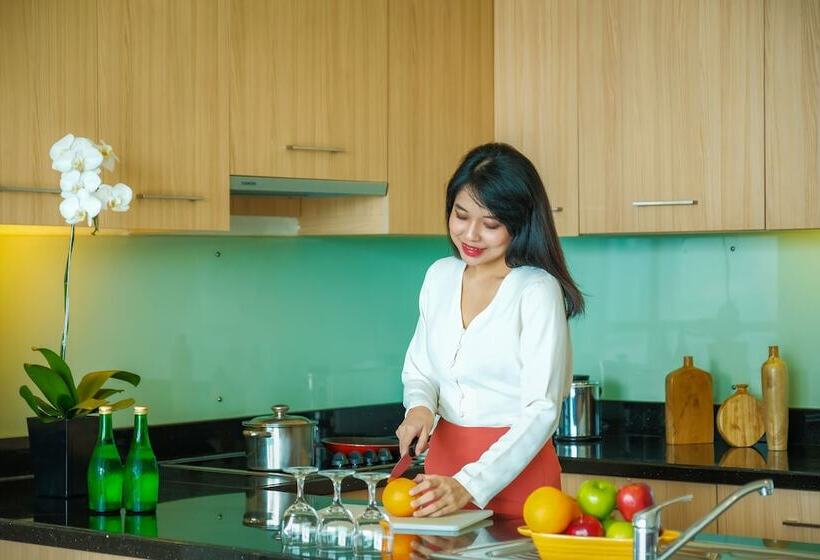 Апартаменты Ejecutiva 3 Спальни, The Mayflower, Jakarta Marriott Executive Apartments