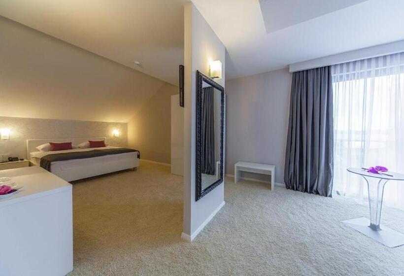 Люкс Deluxe Вид на Море, Boutique Hotel Life