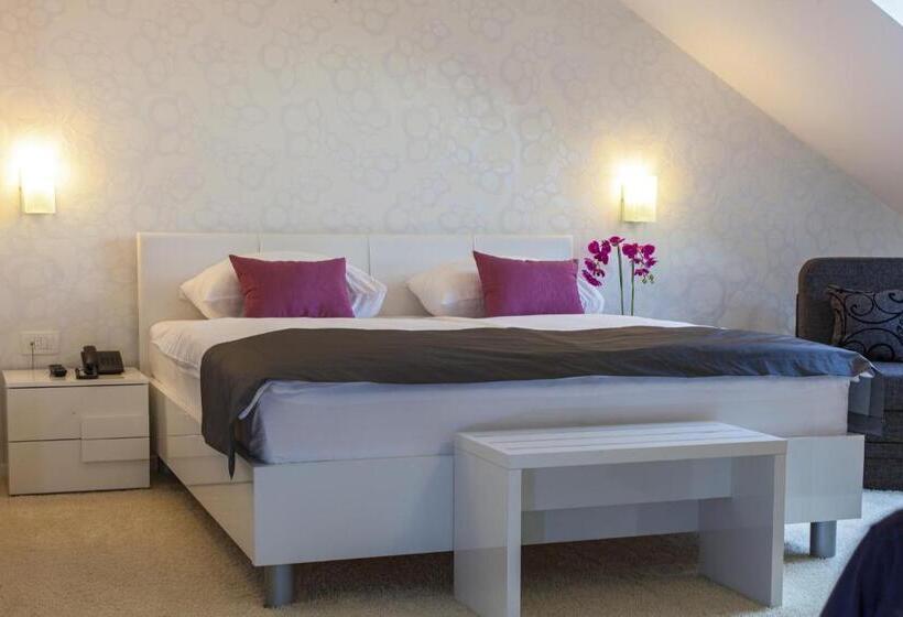 Люкс Deluxe Вид на Море, Boutique Hotel Life