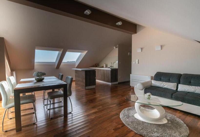 Президентский Люкс, Boutique Hotel Life