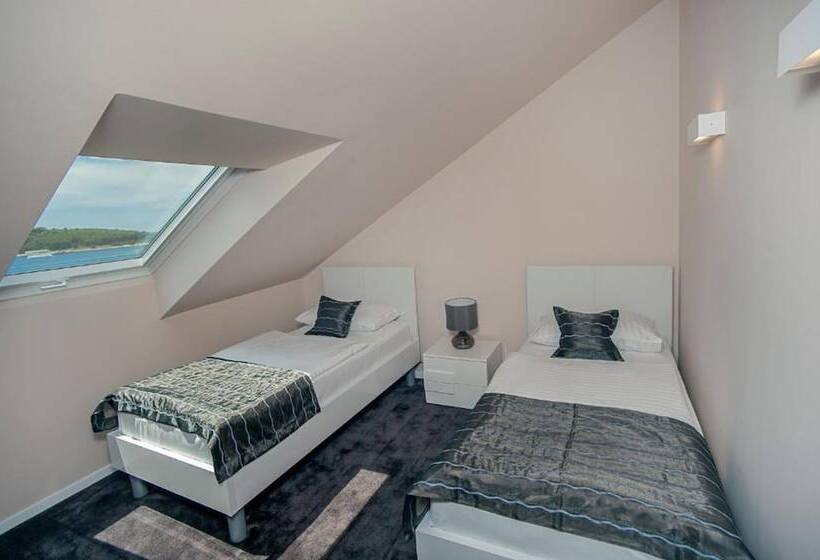 Президентский Люкс, Boutique Hotel Life