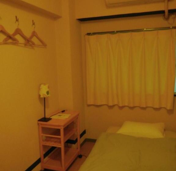 エコノミーシングルルーム, Hostel Zen