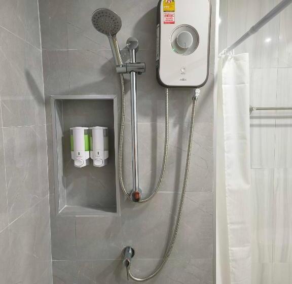 غرفة قياسية, Aonang Goodwill