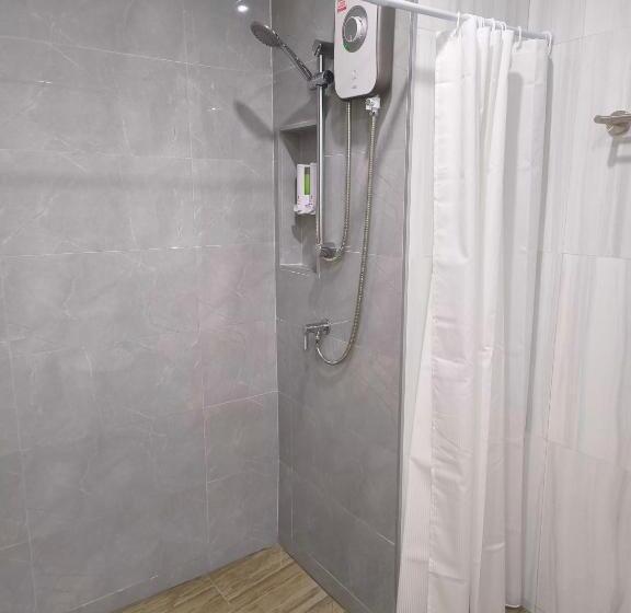 غرفة قياسية, Aonang Goodwill