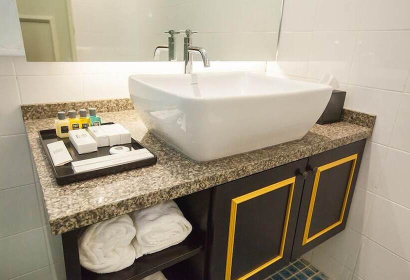 חדר סופריור, Apple Heritage