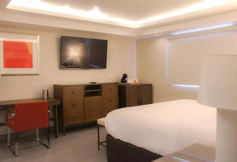 ジュニアスイート, Del Mar Inn Rosarito