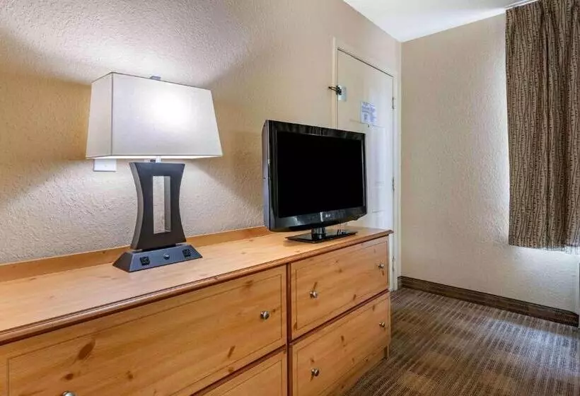 キングサイドベッドのスタンダードワンルーム, Extended Stay America Select Suites   Jacksonville   Southside   St Johns Towne Ctr