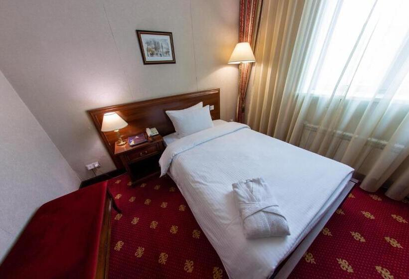 اتاق استاندارد یک نفره, Grand Tien Shan