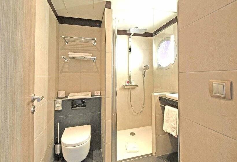 اتاق سوپریور, Hôtel Hor Europe