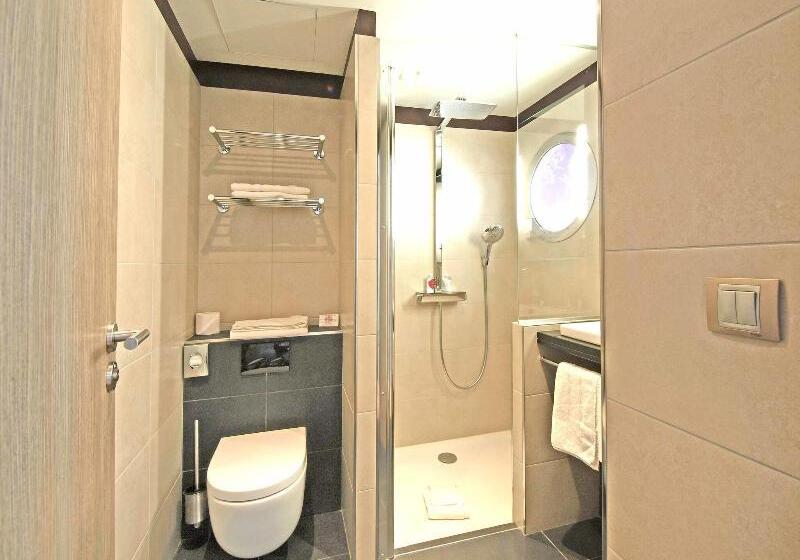 اتاق سوپریور, Hôtel Hor Europe