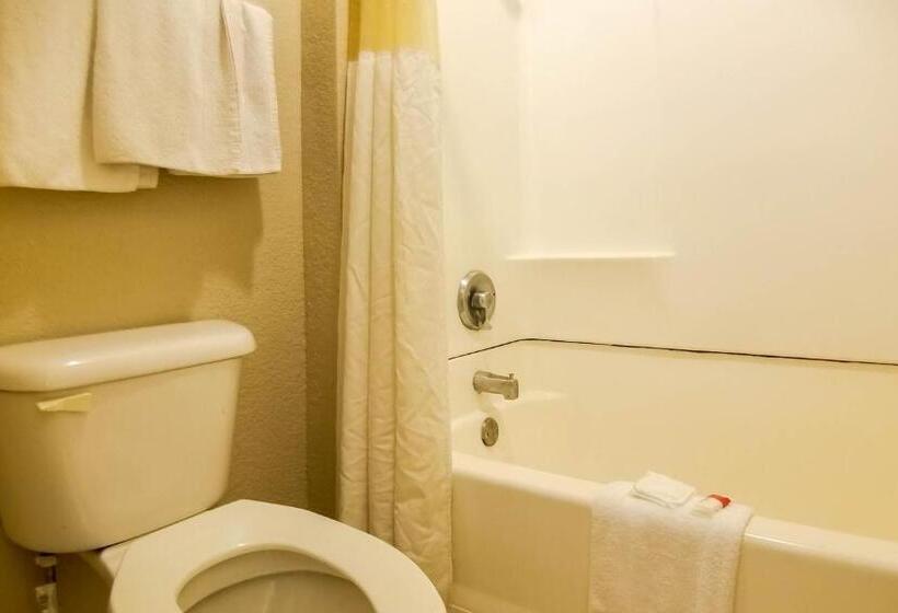 غرفة قياسية سرير كينج, Howard Johnson By Wyndham Houston Hobby