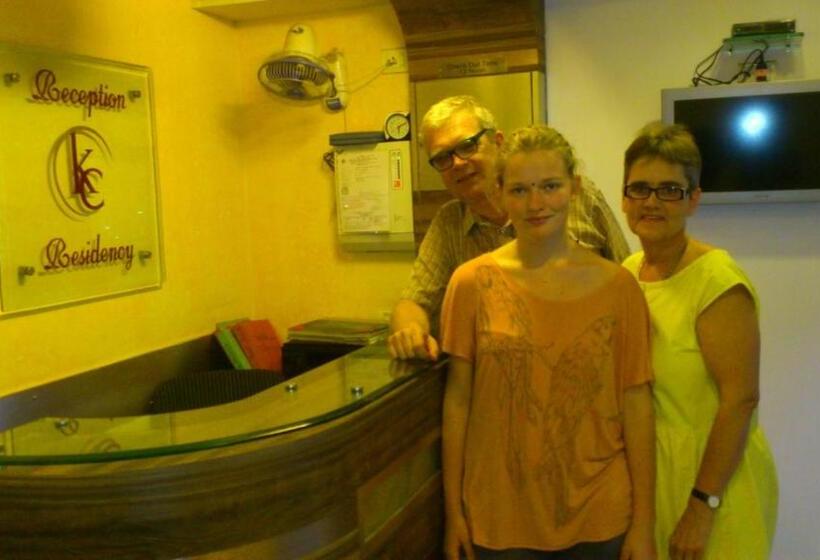 اتاق لوکس, K C Residency