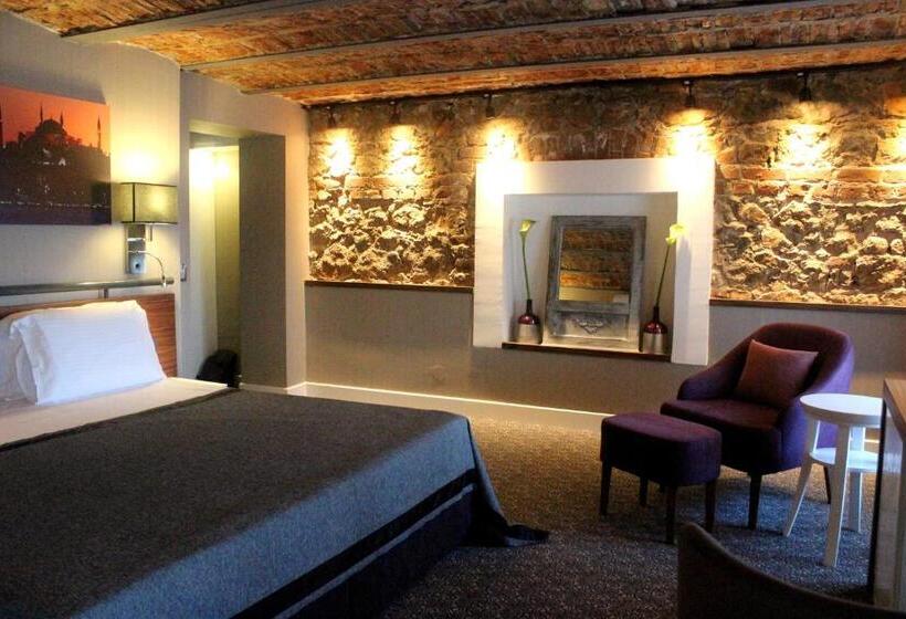 キングサイズベッドのデラックスルーム, Montania Special Class