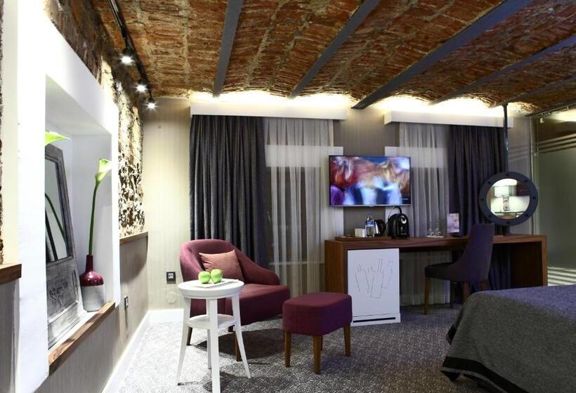 キングサイズベッドのデラックスルーム, Montania Special Class