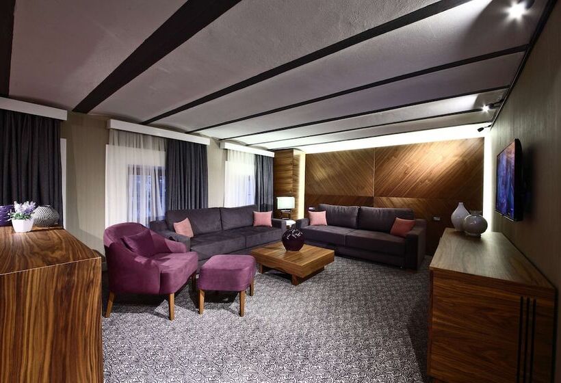 エクゼクティブスイート, Montania Special Class