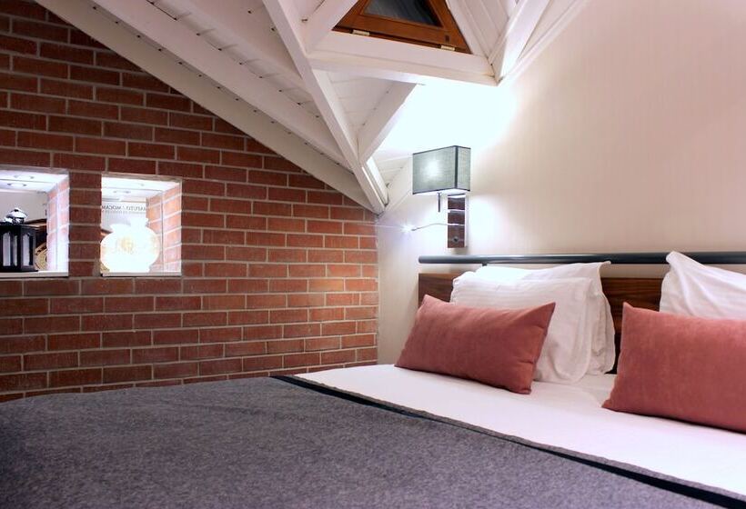 スーペリアールーム, Montania Special Class