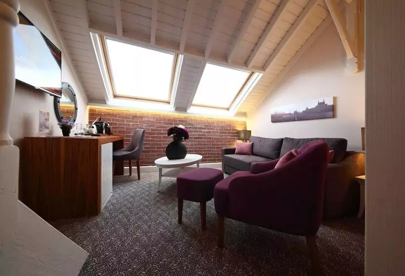 Suite Deluxe, Montania Special Class