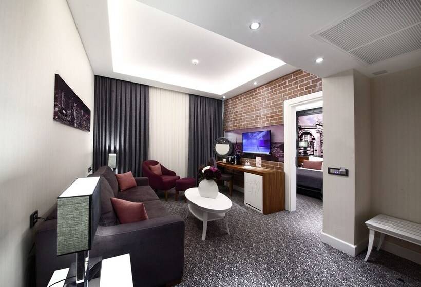 スイート, Montania Special Class