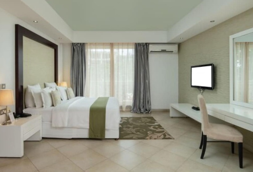 سوییت, Peninsula Hotel Dar Es Salaam