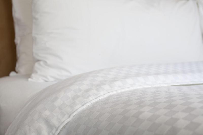 Номер Клуб, Sheraton Augusta